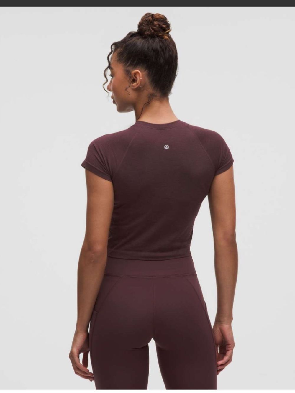 NWT New LULULEMON Swiftly Tech Cropped Short-Sleeve Shirt GNPL Goodnight Plum 8 - Picture 3 of 4